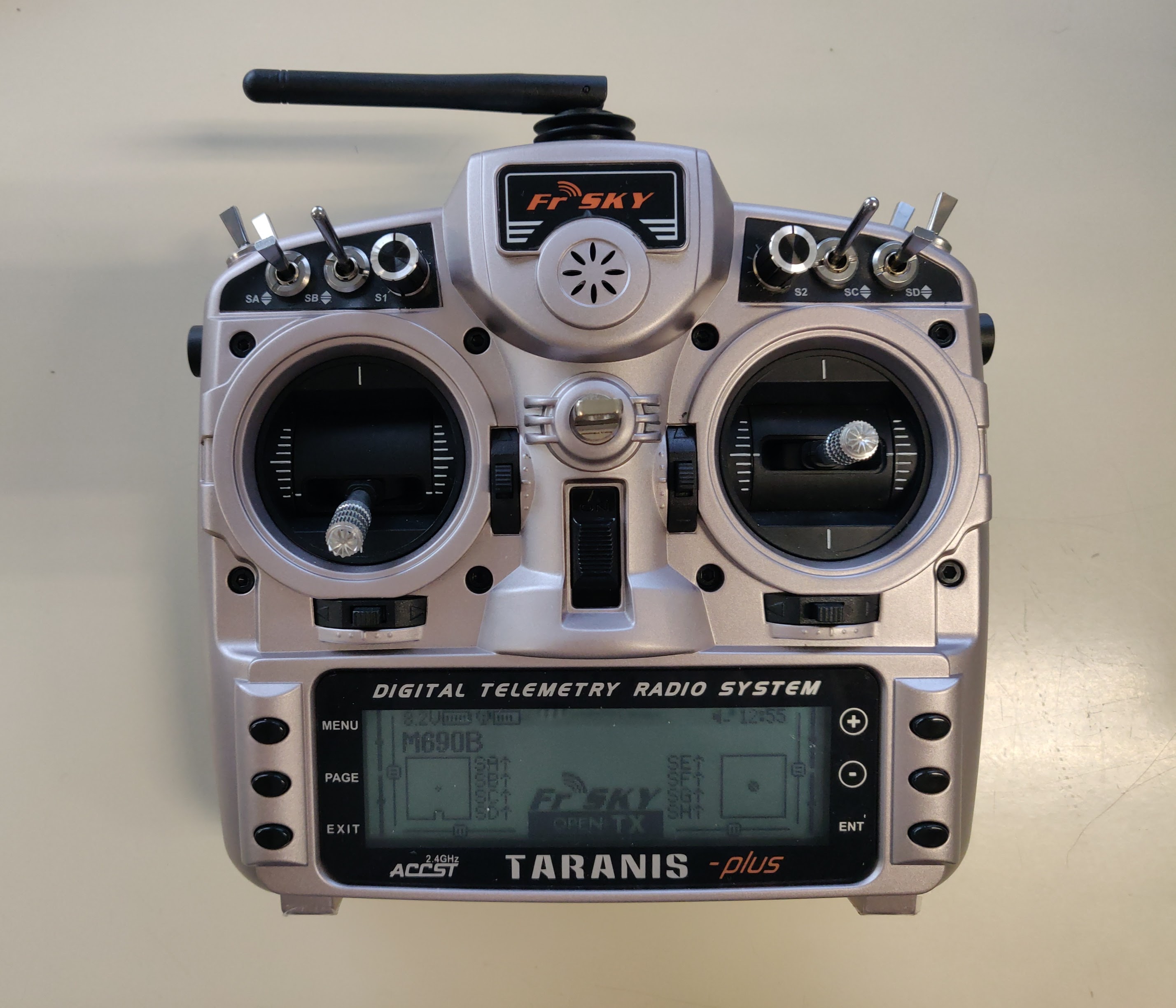 Taranis X9D Plus